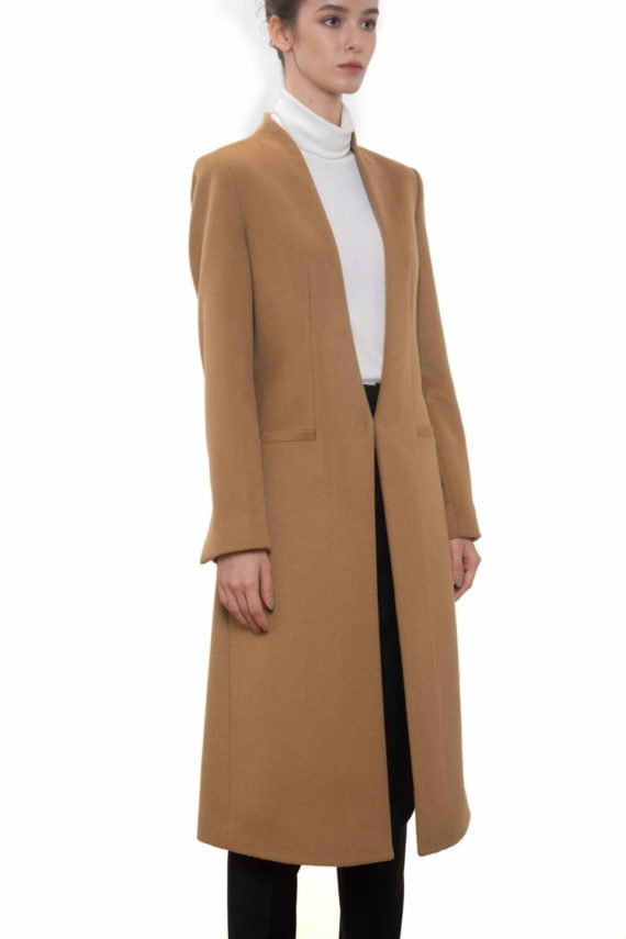 Lady Zeina Custom Wool-Cashmere Coat